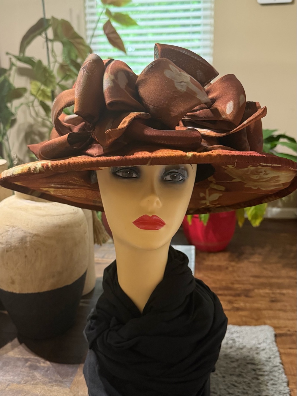 EUC Vintage KOKIN of New York Elegant Wide-Brim Brown Floral Hat